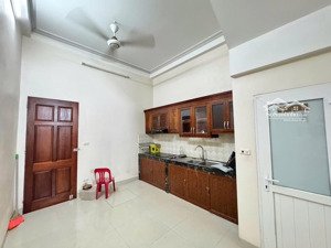 cần bán gấp căn nhà đặc biệt - lô góc 3 mặt thoáng mát