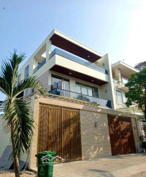 biệt thự sang trọng khu apak đ. số 31c, quận 2 - 11 x 20m công nhận 223,8m² - 55 tỷ