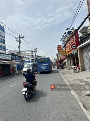 bán nhà 52m² hẻm xe hơi đình phong phú cách lê văn việt vài bước chân, giá tốt nhất khu vực