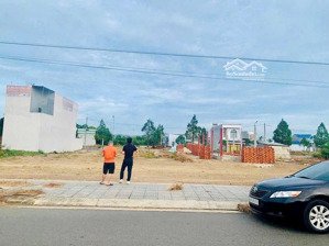 duy nhất 1 lô 108m2 thổ cư 100% kế bên ủy ban nhân dân bà rịa