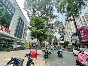 tin thật 100% - bán nhà mặt tiền đường 3/2, quận 10. dtcn 220m² (8,4x27m) - đối diện vincom 3/2.