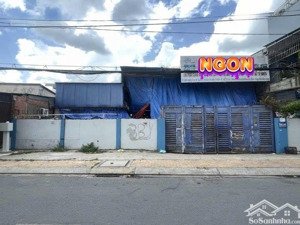 bán nhà xưởng: hóc môn: 20 x 45m (1265/1000m2 thổ cư) 2mt đường nhựa