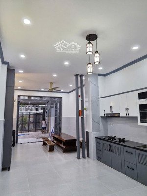 4*nhà đẹp linh trung hẻm nhựa xe hơi dt khủng 100m *10