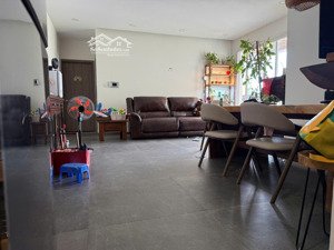 bán cc tại the useful lạc long quân, 3,15 tỷ, 58m2, còn bớt thêm 2pn, lầu cao