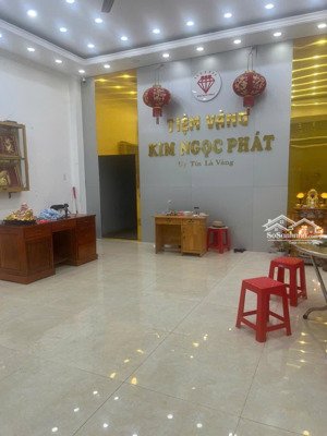 chính chủ cho thuê làm văn phòng công ty, kinh doanh dịch vụ, kho... trung và dài hạn