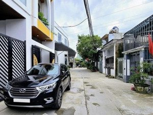 giảm sốc! chủ cần bán trước tết, nhà hoàng mai, lô góc, ô tô đỗ cửa, 43m2*4 tầng, 50m ra phố