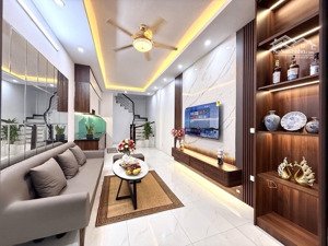 b.á.n nhà đẹp khương đình thanh xuân | gần vinhomes galaxy, 30m ra ô tô trước nhà thoáng dân trí