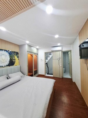 siêu phẩm 3 tầng full nội thất 10m ra mặt tiền lý thái tổ phường 2, quận 3