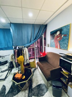 25m2- ban công, full nt, kệ bếp- gần 3/2 cắt lê đại hành, huflit, đh bách khoa, y dược