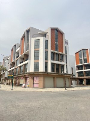 căn góc siêu rẻ tại vinhomes ocean park 3 diện tích 148m2 giá chỉ 22,5 tỷ lh: 