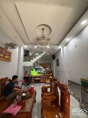 nhà 4 tầng hẻm thông cách huỳnh tấn phát 40m phú thuận quận 7 diện tích 50m (4x12.m), gồm sân, ph