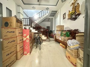 bán nhà 2 tầng mặt tiền đông hoà dt 87m2