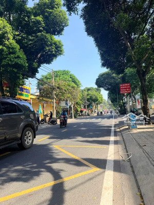 vip nhất thủ đức ,bán biệt thự căn góc 2 mặt tiền tiền khổng tử - p.bình thọ - 1598.13m2 giá 230 tỷ