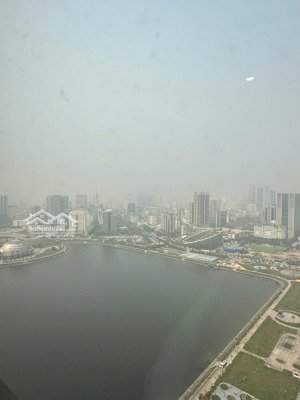 giá tốt nhất hiện tại căn hộ 93m2 3 phòng ngủ view hồ thoáng mát lh 