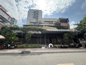 chính chủ gửi cho thuê nhà mặt tiền 13 lê ngô cát, p.võ thị sáu, q3, 21x25m, trệt 2 lầu, 