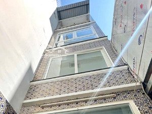 bán nhà 1 lửng 2 lầu hẻm ngô quyền, quận 10 giá 3.68 tỷ