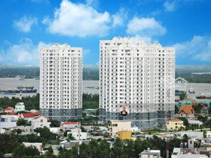 bán 2pn 2wc 95m2 phú mỹ thuận view sông, sân phơi rộng. giá 2.4 tỷ. lh: thu)