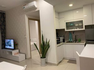 bán căn hộ 1pn, 40m2, 4tỷ all-in tại river gate, bến vân đồn. sẵn hđt 15tr, mua ở hay đầu tư đều ok