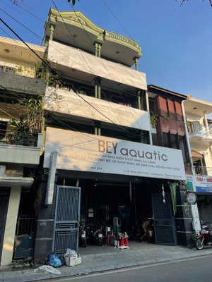 nhà 4 tầng 180m2 mặt tiền đường phan bội châu phường trường an,tp huế giá chỉ 13.x tỷ