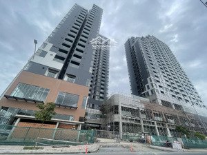 34 suất shophouse d-aqua giá tốt 4.5 tỷ có wc, hỗ trợ ls 16th,ck 14%+500tr tiền mặt.lh 