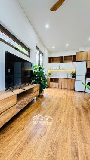 nhà đẹp căn góc 2 mặt - 2 tầng - 3 phòng ngủ - bùi đình túy