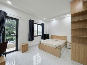 căn hộ studio ban công/cửa sổ full nội thất thuận tiện di chuyển trung tâm