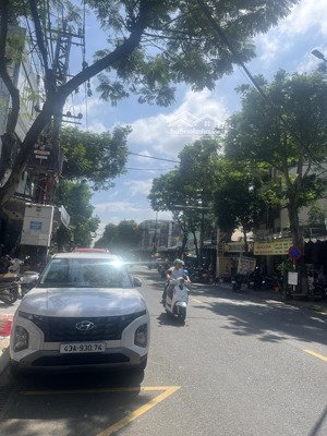 bán đất (ngang 6m) mặt tiền huỳnh ngọc huệ, đường 10m5 kinh doanh sầm uất, giá 10 tỷ 990 tl