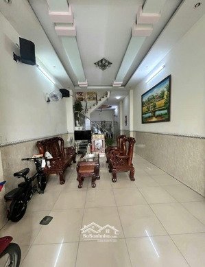 nhà 2 mặt tiền trước sau thông thoáng_ 3 tầng_lê văn quới _ bình tân _ đường 6m _ giá 6. tỷ