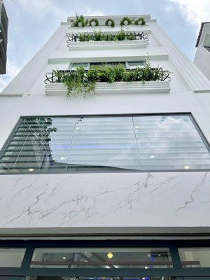 cho thuê nhà hxh 1/3a út tịch p.4 q.tân bình