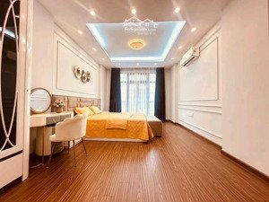 bán nhà mặt phố hàng điếu, dt: 80 m2 x 5 tầng, mt: 5m, giá: 50 tỷ, q. hoàn kiếm, hà nội