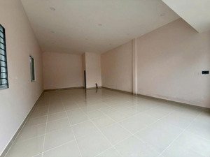 cho thuê mặt bằng tại đường 25 hiệp bình chánh 5.5x17m giá 21tr