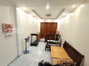 bán gấp nhà trần duy hưng - 4 tầng dân xây - ngõ thoáng đẹp - 70m2 - chỉ hơn 12 tỷ ctl