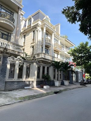 bán nhà 4 tầng btct - tân kỳ tân quý - 80m2 - ngang 5m - đường nhựa 10m- có lê đường - nhỉnh 8ty