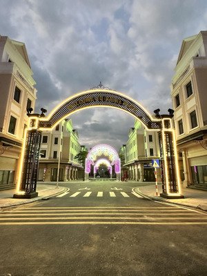 cho thuê nhà tại vincom shophouse royal park, 5 triệu vnd, 75m2, 1pn, 1wc