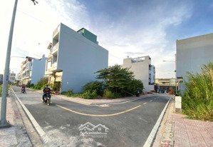 thanh toán trước 150tr. bán nhanh đất lô góc (ngang 6 m-dài 20m) ngay chợ bình điền