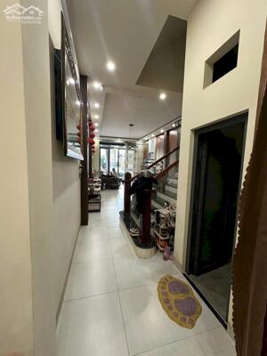 Bán nhà 2 lầu MT đường A2 KDC Hưng Phú . Giá chỉ 7,8 tỷ