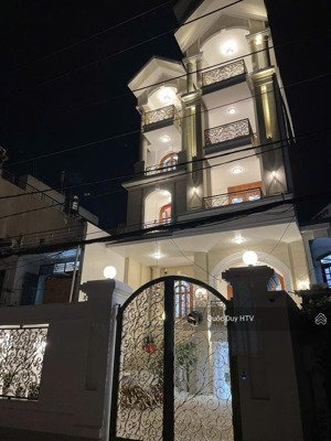 biệt thự mt gò vấp ngang 9 x 30. giá : 29 tỷ ( 270m2 )