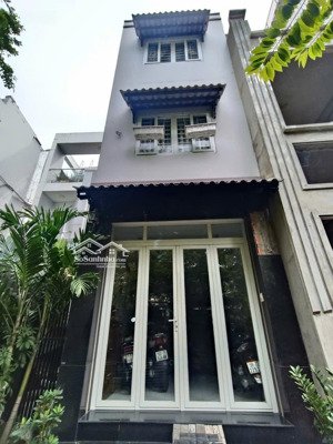 nhà hẻm ô tô trung tâm q1 trần khánh dư, tân định, 37m2, 4 phòng ngủ, giá nhỉnh 6 tỷ