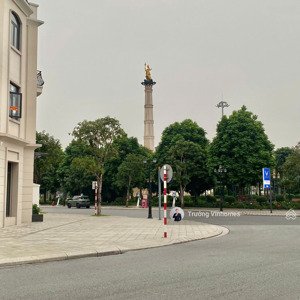 rẻ nhất còn sót lại ! biệt thự song lập kinh đô đường lớn 20m ngay sát quảng trường, cực kì hiếm