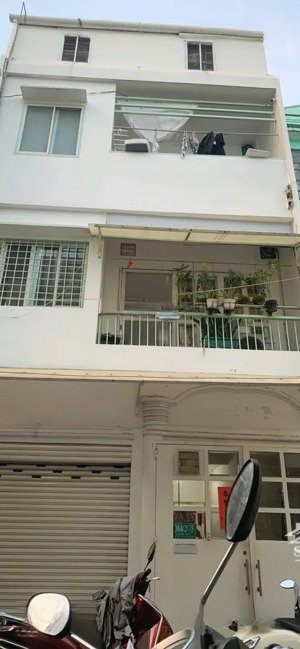bán gấp trong tháng - bán nhà cộng hòa 85m² - 4 tầng - 20 tỷ