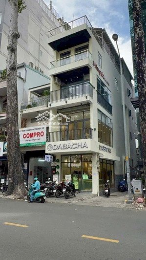 chính chủ bán căn góc mặt tiền trần hưng đạo quận 5 đoạn 2 chiều- 4x22m 5 tầng hđ 90tr/th giá 30 tỷ