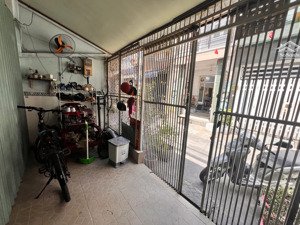 bán gấp trong tháng - bán nhà trường sa 71m² - 2 tầng - 24 tỷ