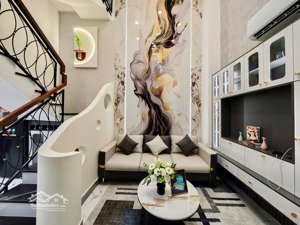 cách 1 căn ra mt! hxh 6m nhà mới đẹp 4x8m-40m2 khu hoa phan xích long,p2 phú nhuận - chỉ 7.25 tỷ tl