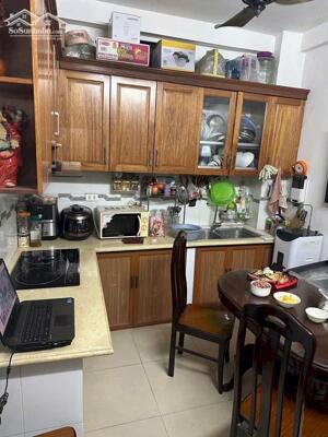 Bán nhà TT tầng 1 Hoàng Đạo Thành 60m2 nhà đẹp ô tô đỗ cửa 3.75 tỷ