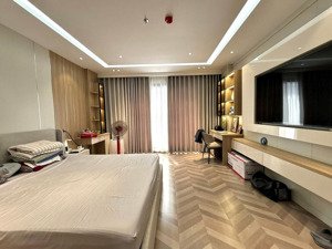 chính chủ cần bán gấp căn hộ chung cư no3 trần quý kiên cầu giấy dt 61m-2ngủ-giá 5.1tỷ