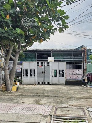 dãy trọ 262m2, 8x34m,đường 12m phạm văn chiêu gò vấp