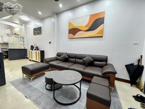 Cần Bán Nhà Ngõ 293 Thạch Bàn, Long Biên 33m2, 5T giá 7,55 tỷ