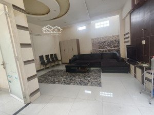 bán nhà chính chủ 3 tầng, dt 4x10( cn 55m2) nở hậu phan văn trị, bình thạnh giá chỉ 7,3 tỷ