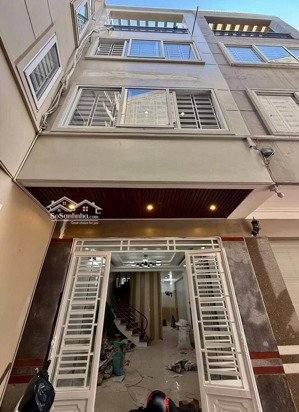 bán nhà văn cao có dòng tiền thuê người nước ngoài tốt oto đỗ cửa 4 tầng 58m vị trí đẹp