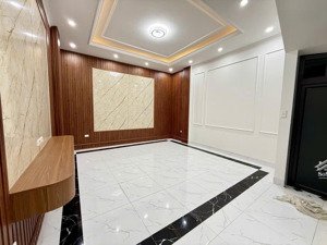 bán nhà riêng tại võ chí công, 13,5 tỷ, 70 m2, giá siêu hời chỉ với